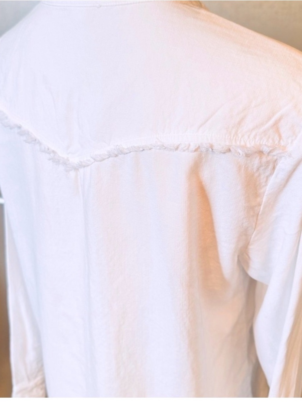 cloth & stone White Button-Down Shirt with Frayed Hem - Picture 3 of 3